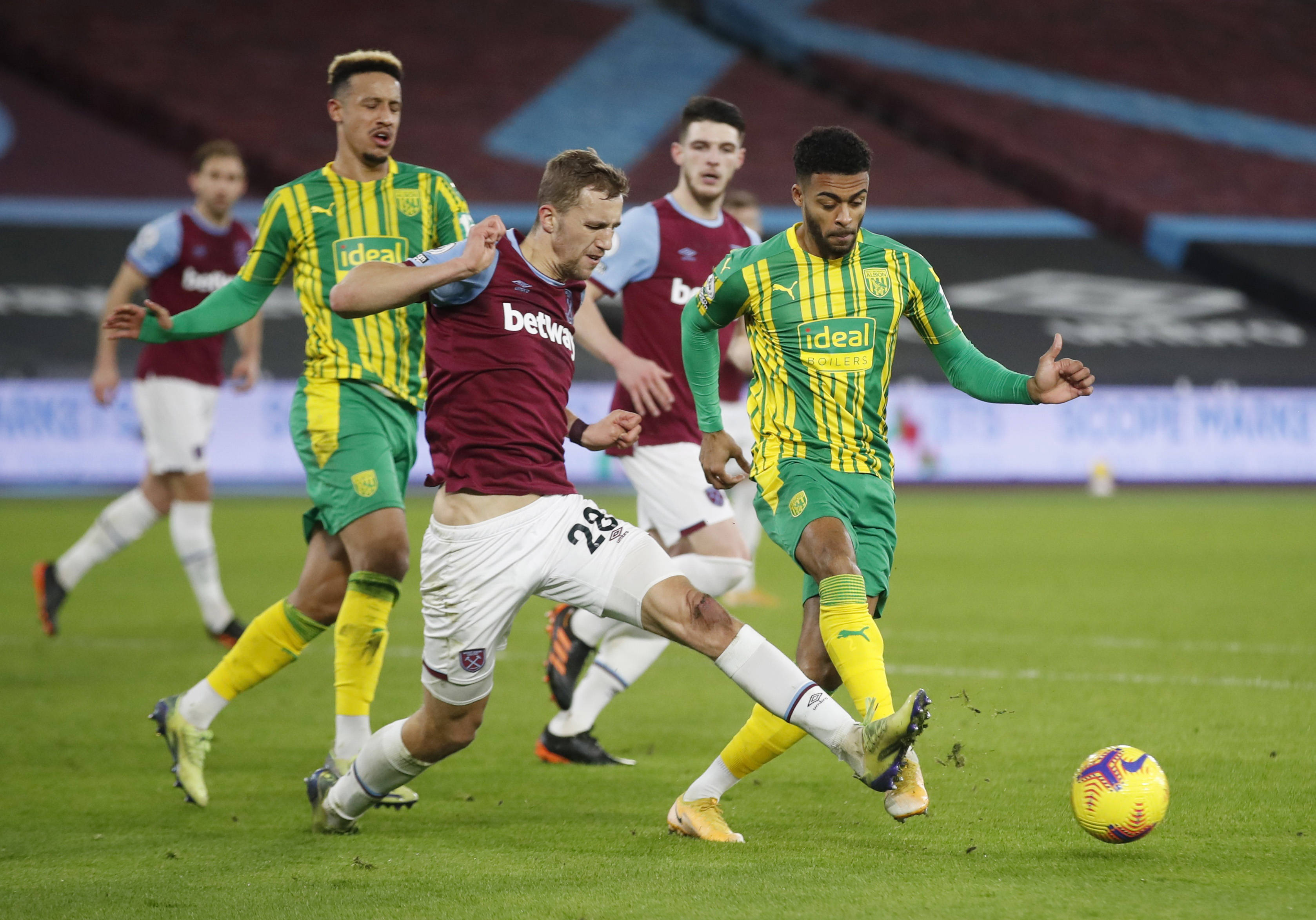 而一向性格 而一向性格